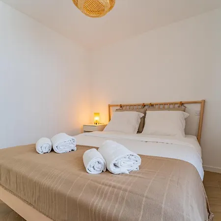 아파트 Nathaniel - Appt Terrasse 5 Min De La *