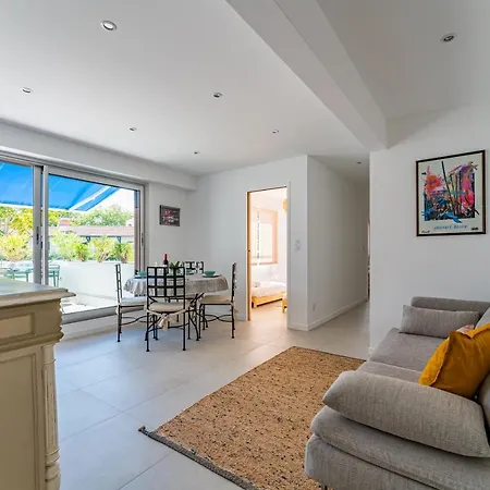 Nathaniel - Appt Terrasse 5 Min De La